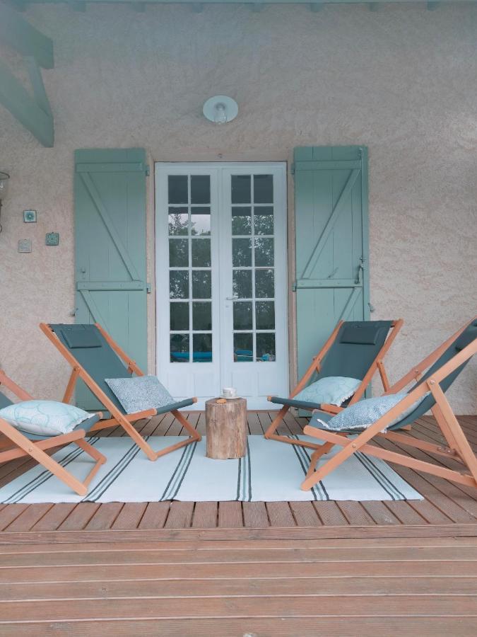 Chambre Familiale Anna "Mon Lit Au Pre" , Jusqu'A 4 Adultes Et 2 Enfants Avec Piscine Familles, Couples Ou Femmes Seulement Pontours Exterior photo